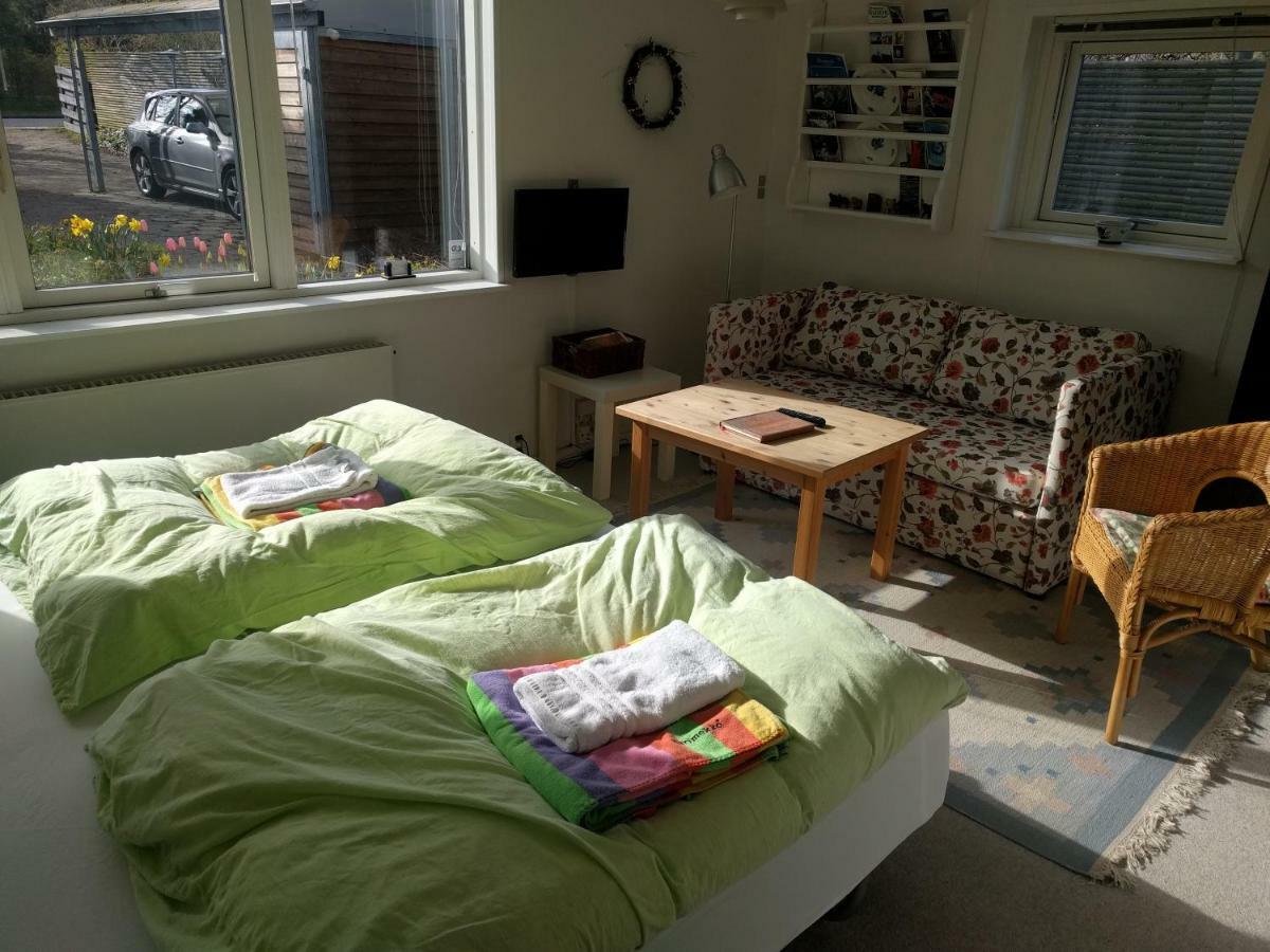 Mini-Apartment In The Flowerbed Søborg المظهر الخارجي الصورة